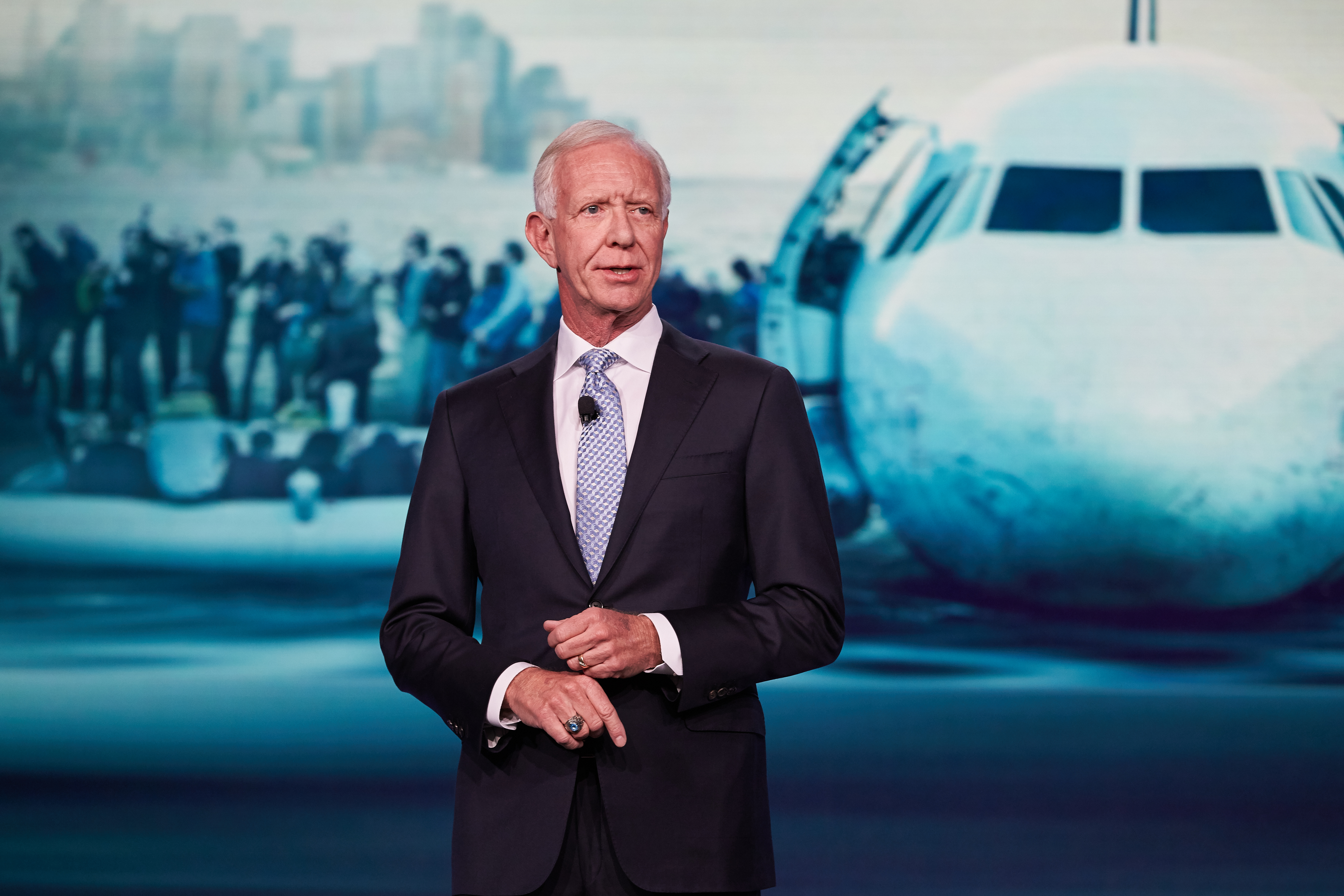 <p><strong><span>Ambassador</span> Sullenberger’s game-changing lessons featured in <em>Forbes </em></strong></p>