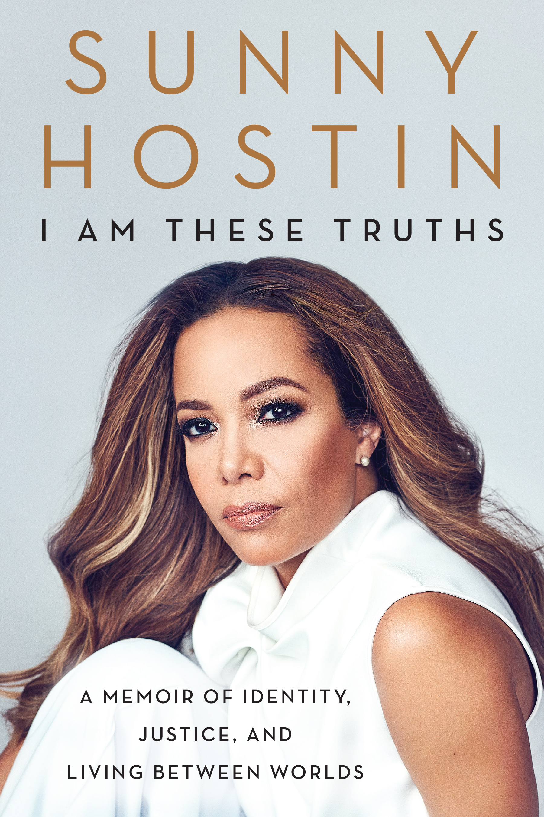 Sunny Hostin photo 3