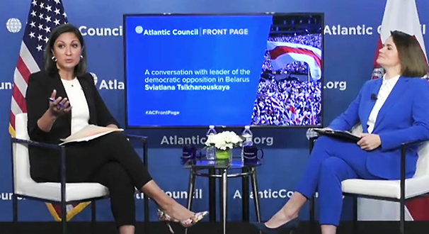 Amna Nawaz photo 2 Amna Nawaz photo 2