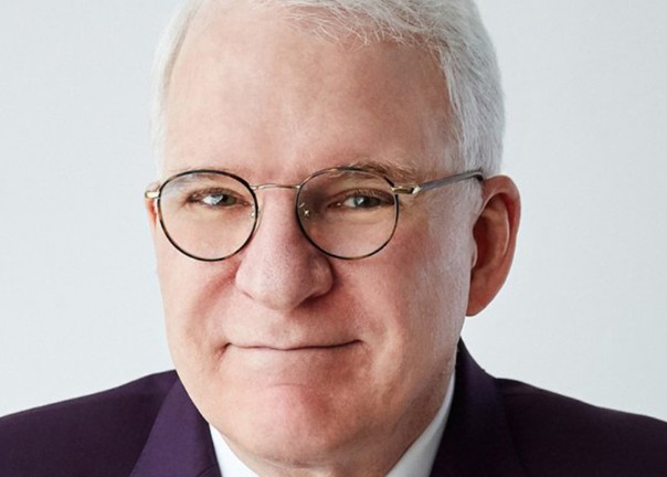 <p><strong>Steve Martin delights at any venue</strong></p>