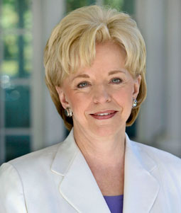 Lynne Cheney headshot